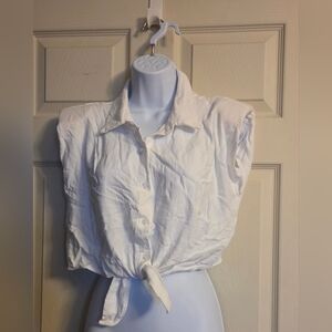 White Tie-Front Sleeveless Button-Up Top - Women Large